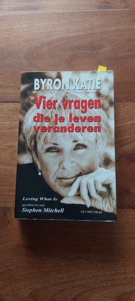 Vier vragen die je leven veranderen - Byron Katie, Boeken, Ophalen of Verzenden, Gelezen, Overige onderwerpen, Byron Katie