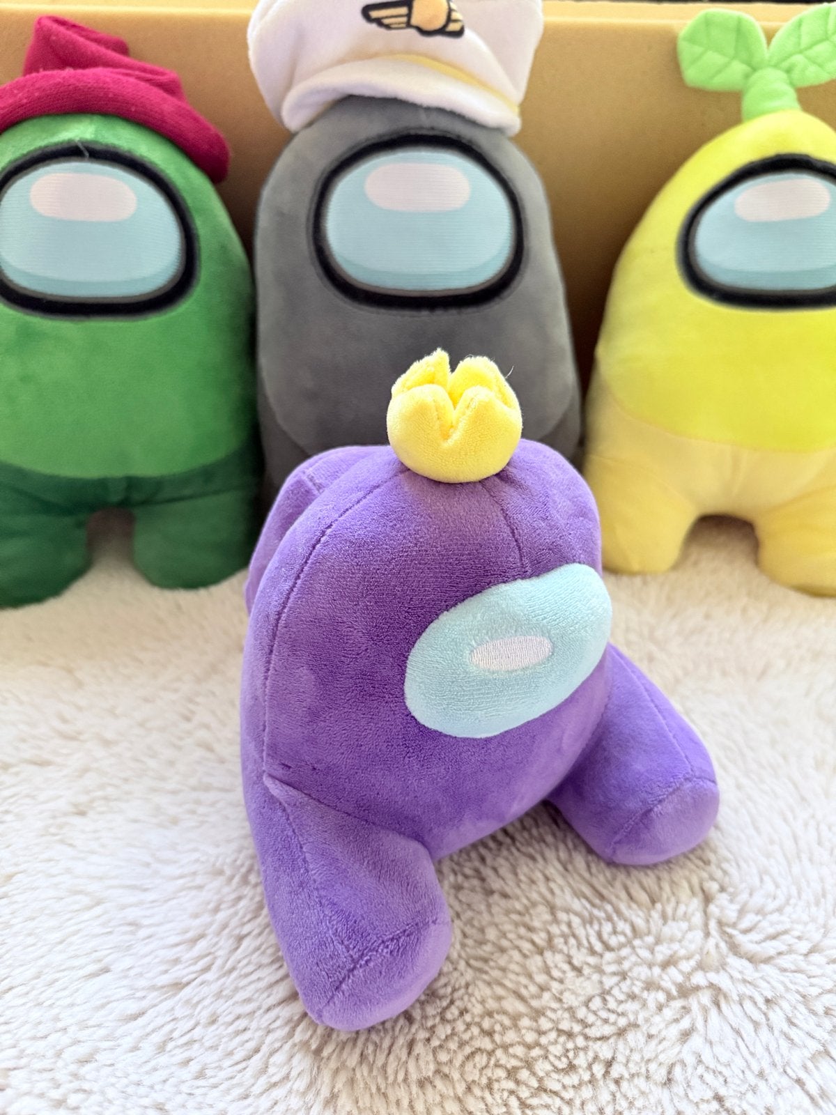 Diverse knuffels en speelgoed: Stitch, Angry Birds, Among Us, Gebruikt, Verzenden, Blauw, Hond