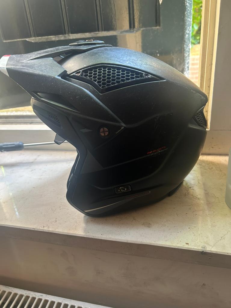 Streetfighter helm, Ophalen, Gebruikt, Medium