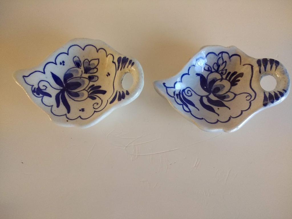 2 bonbon schaaltjes miniatuur Delfts blauw ook theetipje, Ophalen of Verzenden