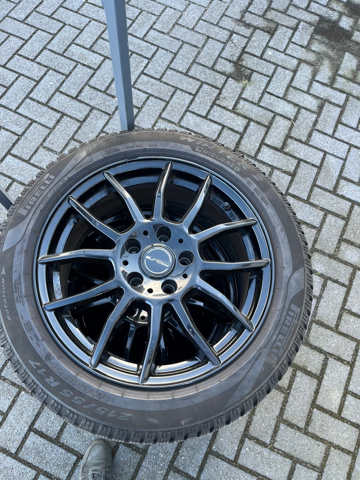 Winterwielen voor yaris cross, Ophalen, Nieuw, Toyota