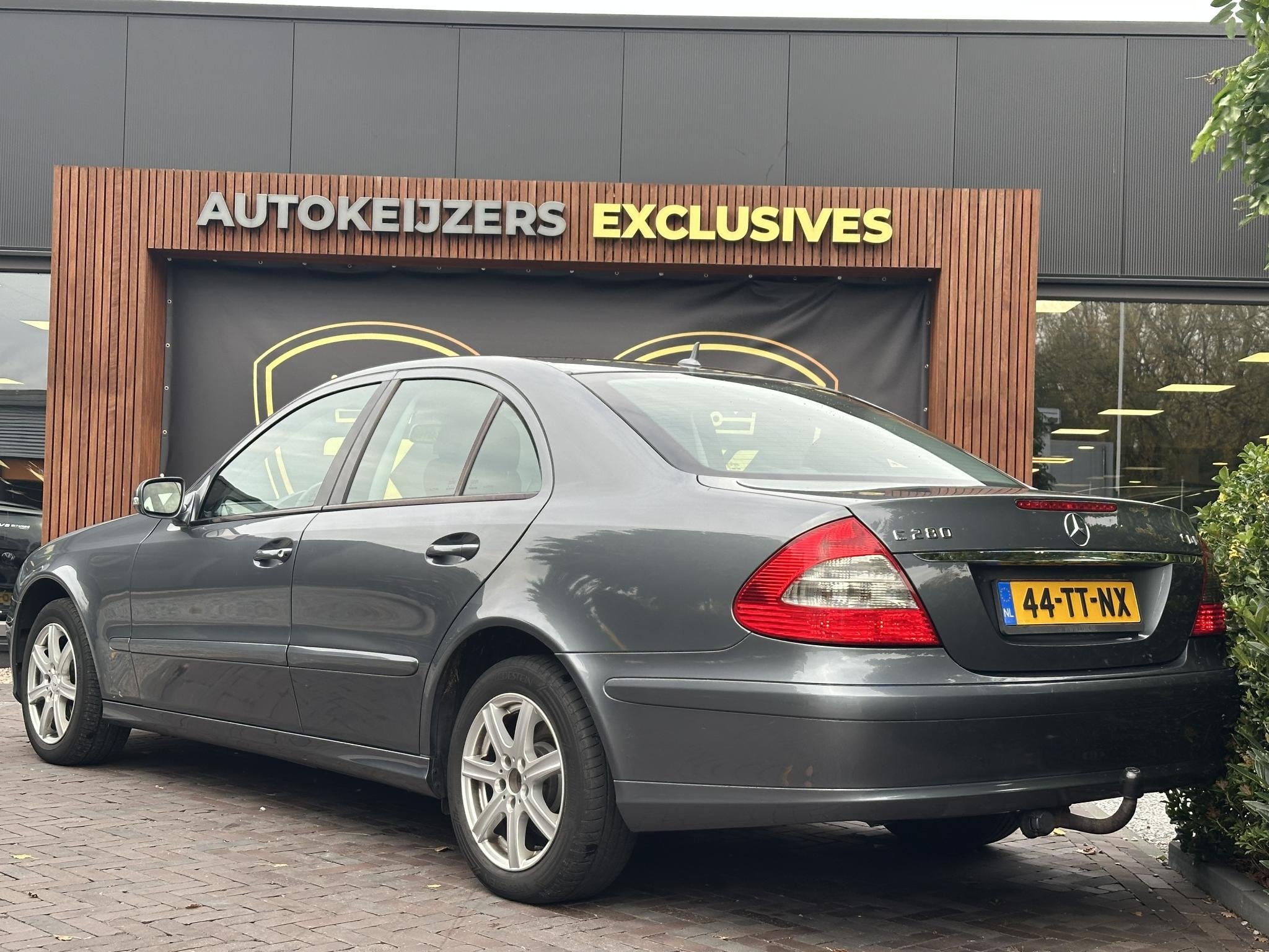 Mercedes-Benz E-klasse 280 CDI Classic, Auto's, Automaat, Gebruikt, 190 pk, 2987 cc
