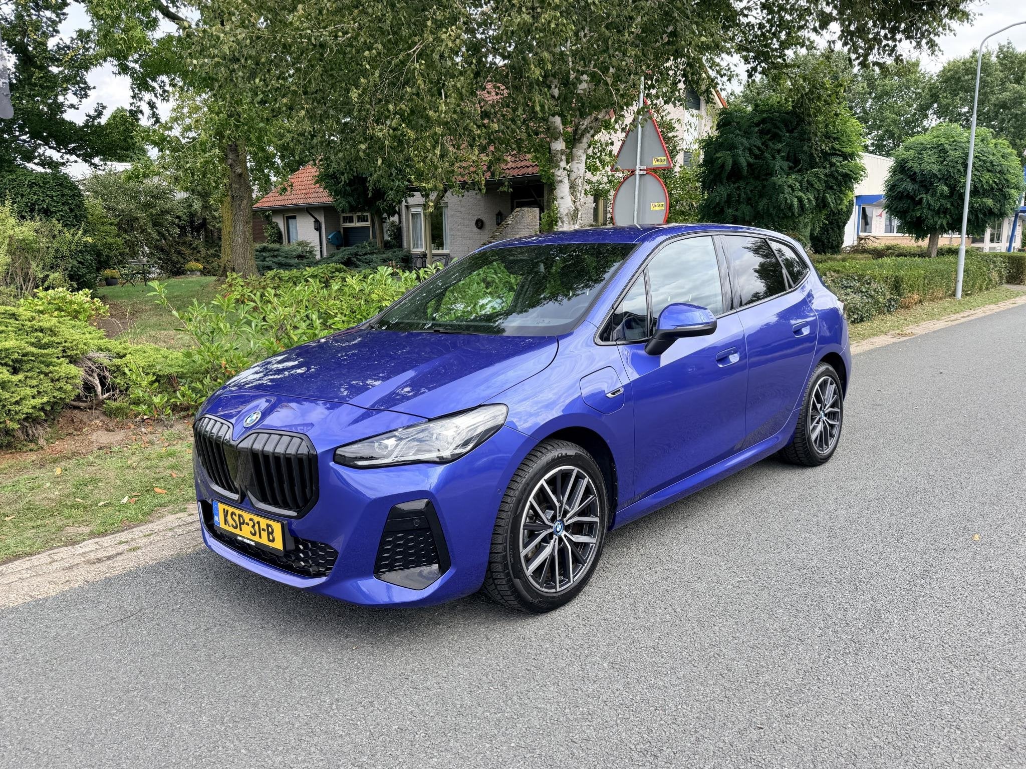 BMW 2-serie Active Tourer 225e xDrive 245PK M-Sport•Massag, Automaat, 1800 kg, Gebruikt, Euro 6