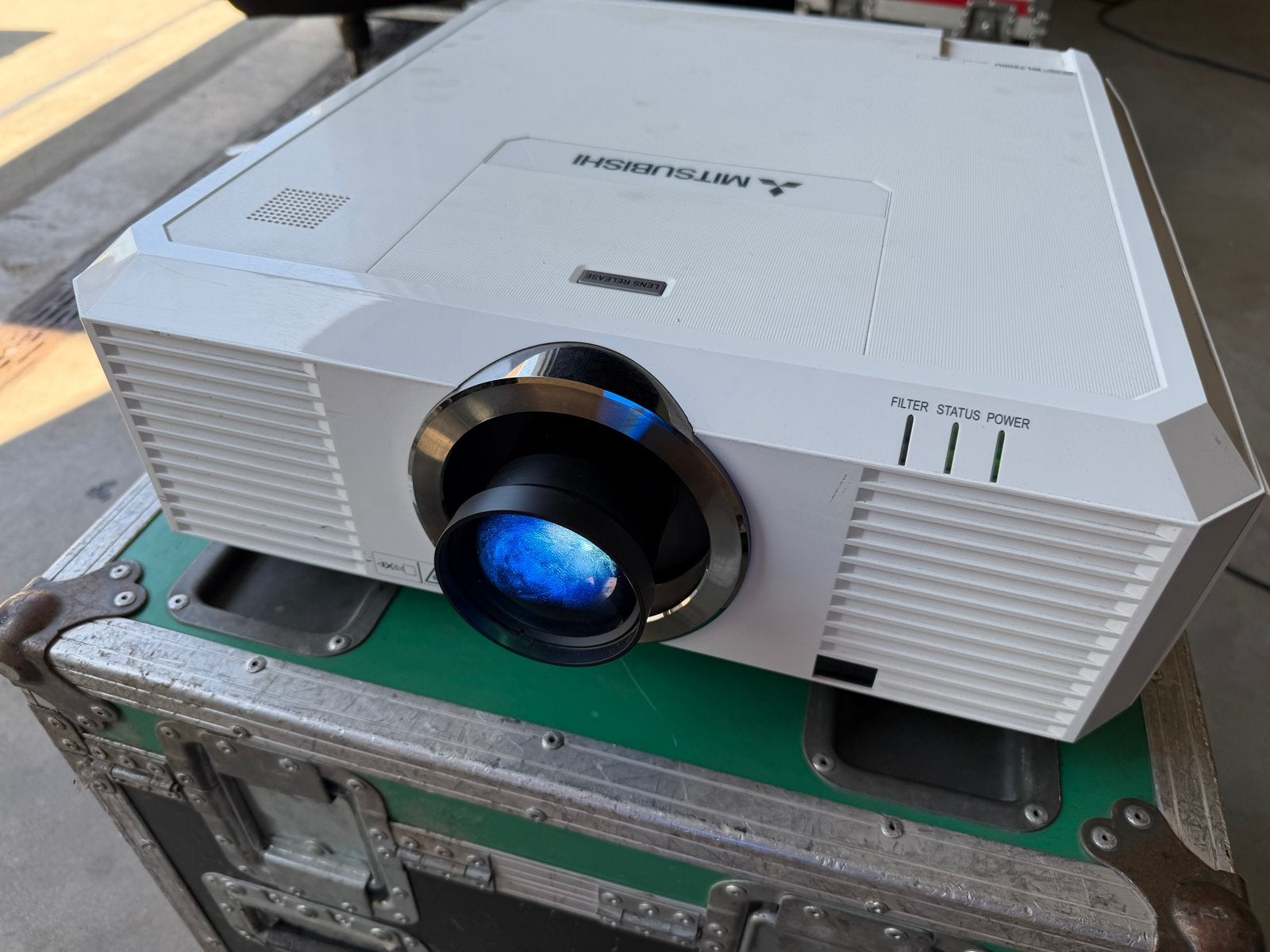 Mitsubishi WL7200U Projector 5500 AnsiLumen WXGA, Ophalen, Gebruikt, DLP, Overige resoluties