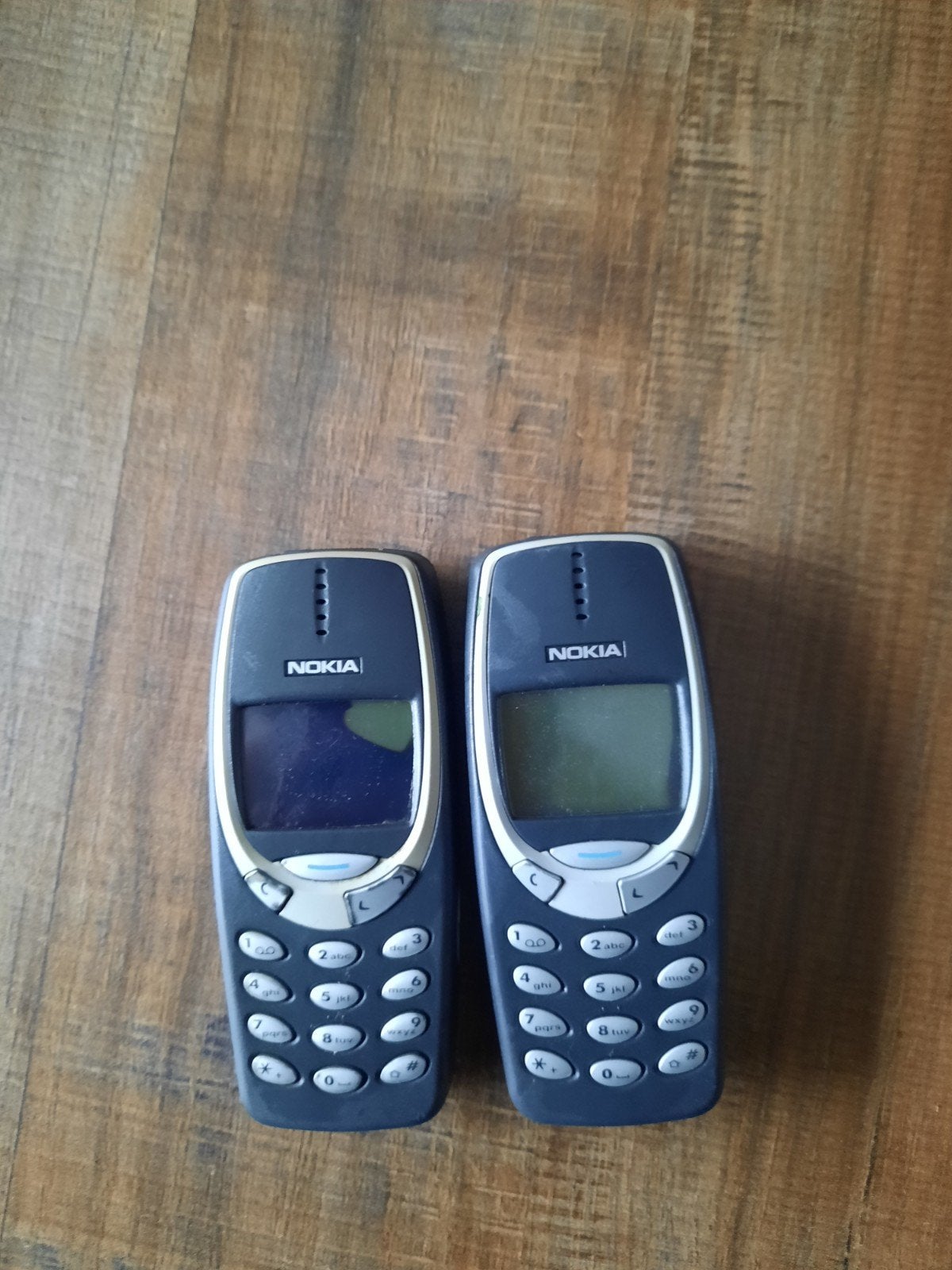 2 nokia 3310, Ophalen of Verzenden, Geen camera, Blauw, Klassiek of Candybar