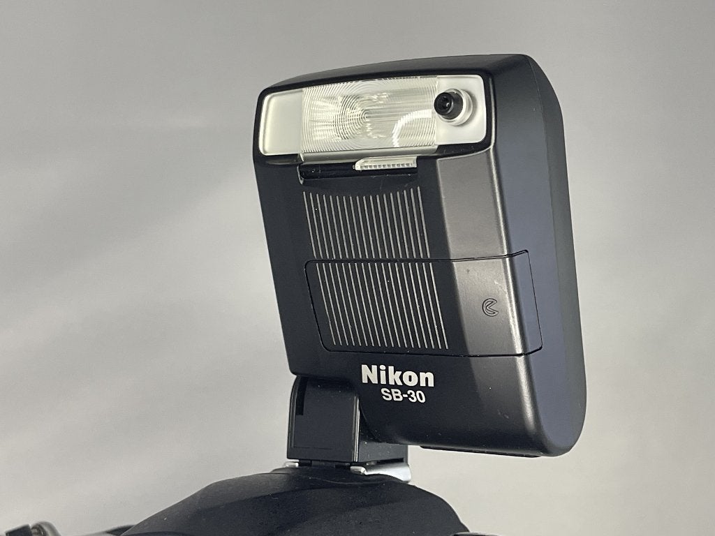 Nikon compact flits SB-30, Audio, Tv en Foto, Fotografie | Flitsers, Nikon, Externe flitser, Ophalen of Verzenden, Zo goed als nieuw
