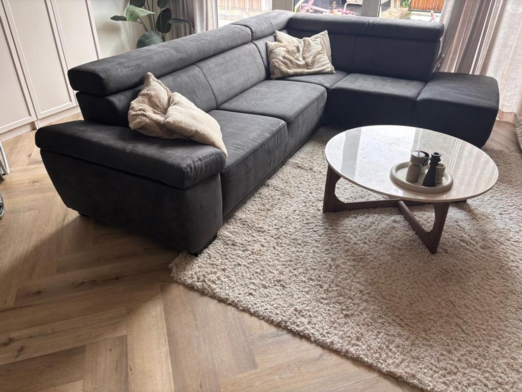Antraciet hoekbank/ suede leer/ verstelbaar/ 286x220cm, Ophalen, Gebruikt, 100 tot 125 cm, Hoekbank