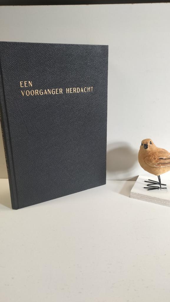Meiden. Ds. L.H. van der; Een voorganger herdacht, Ophalen of Verzenden, Gelezen, Christendom | Protestants