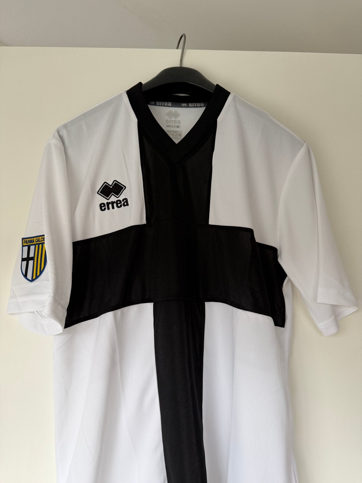 Officieel Parma Thuisshirt 2017/2018 Maat S - Nieuw met Tag, Ophalen of Verzenden, Nieuw, Maat 46 (S) of kleiner, Voetbal