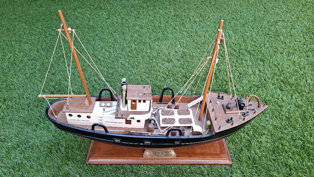 Houten scheepsmodel CHALUTIER – Franse visserskotter, Hobby en Vrije tijd, Modelbouw | Boten en Schepen, Ophalen, Gebruikt, 1:32 tot 1:50