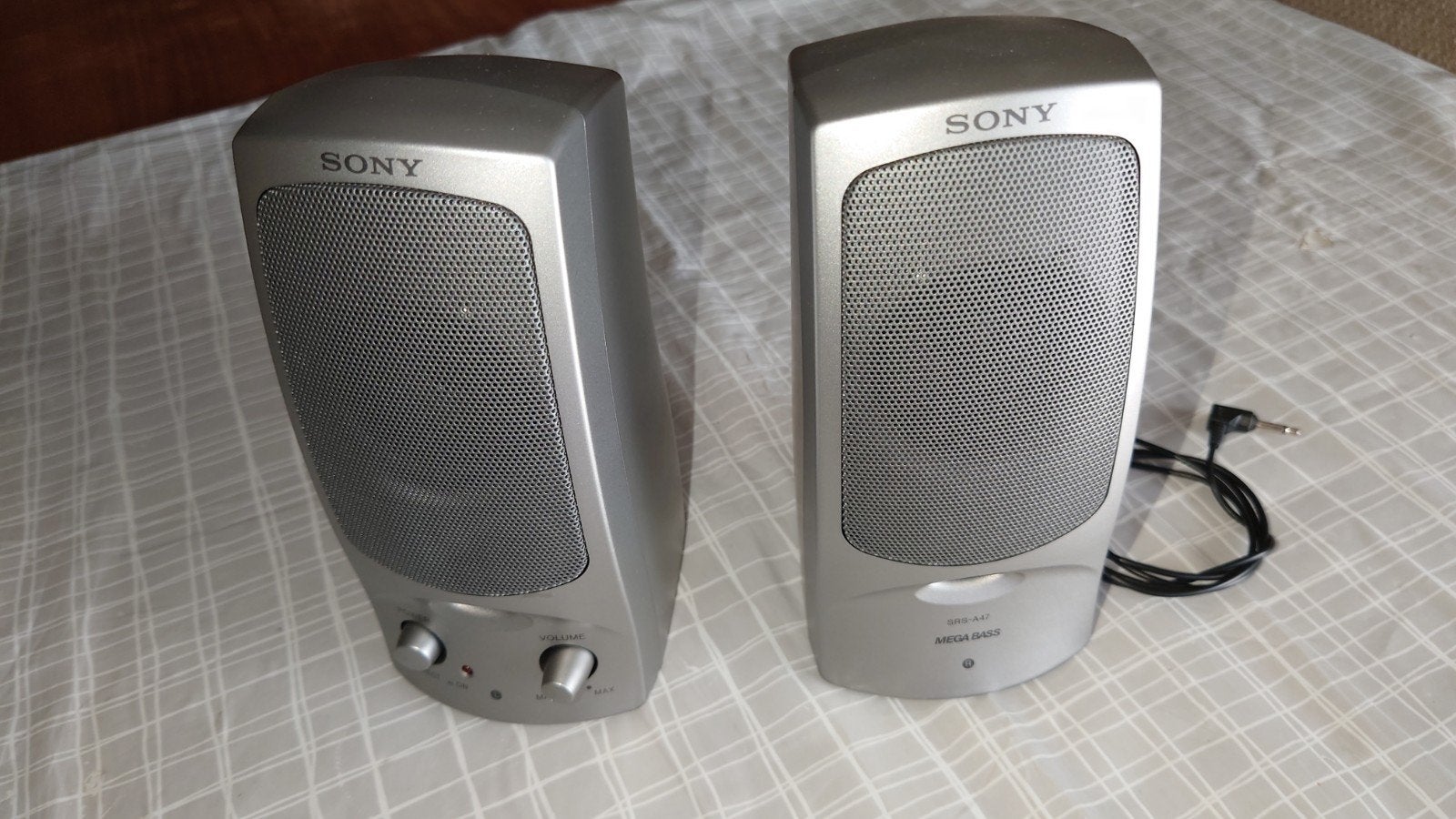 Sony SRS-Z1 actieve speakerset - Compact en helder geluid, Ophalen of Verzenden, Gebruikt, Minder dan 60 watt, Sony