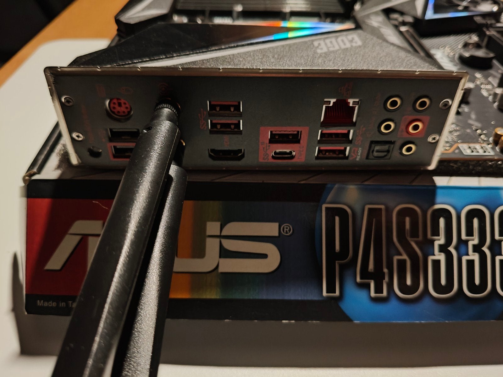MSI MPG X570 Gaming Edge WiFi Moederbord (Zo goed als nieuw), Computers en Software, DDR4, AM4, Ophalen of Verzenden, Zo goed als nieuw