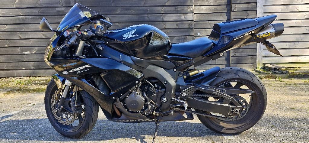Honda CBR 1000RR, Motoren, Sportuitlaat, 4 cilinders, Motorrijbewijs A, Gebruikt