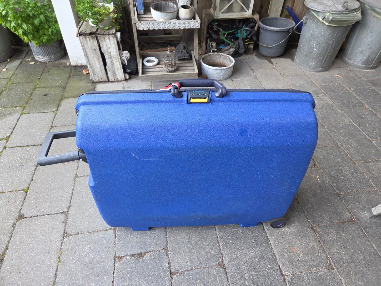 Samsonite Koffer - Blauw, 85,5 liter met slot en wieltjes, Gebruikt, Hard kunststof, 70 cm of meer, 55 cm of meer