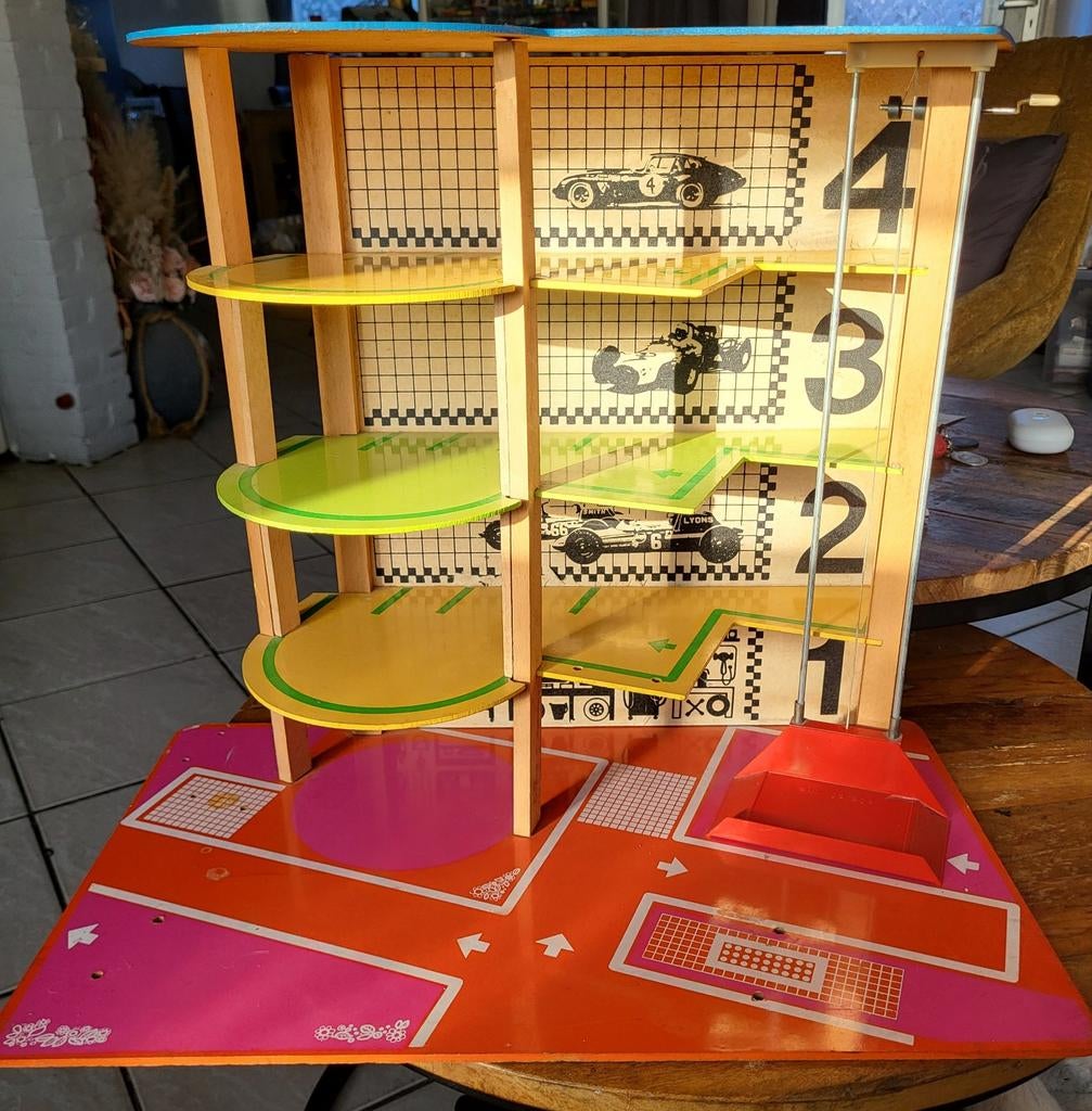 Houten SIO Speelgoedgarage jaren 60/70, Verzamelen, Ophalen of Verzenden, Gebruikt