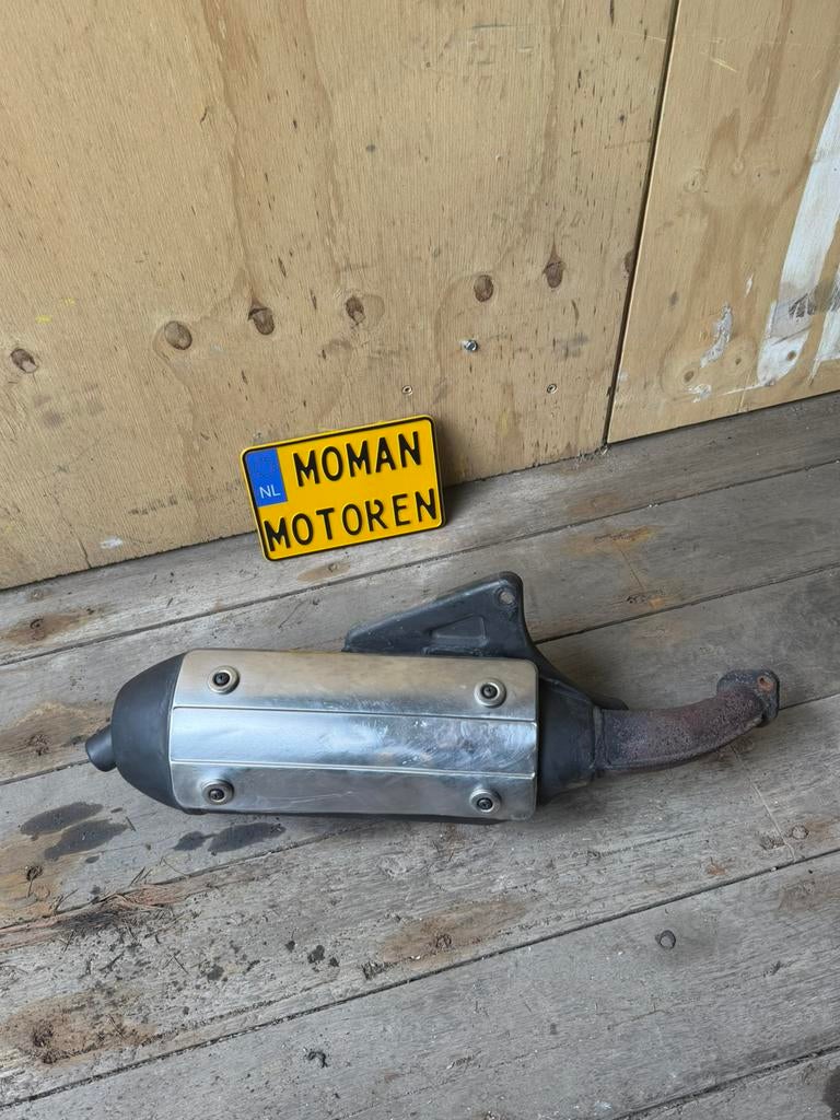 SM06 uitlaat 125cc 172cc 180cc, Ophalen