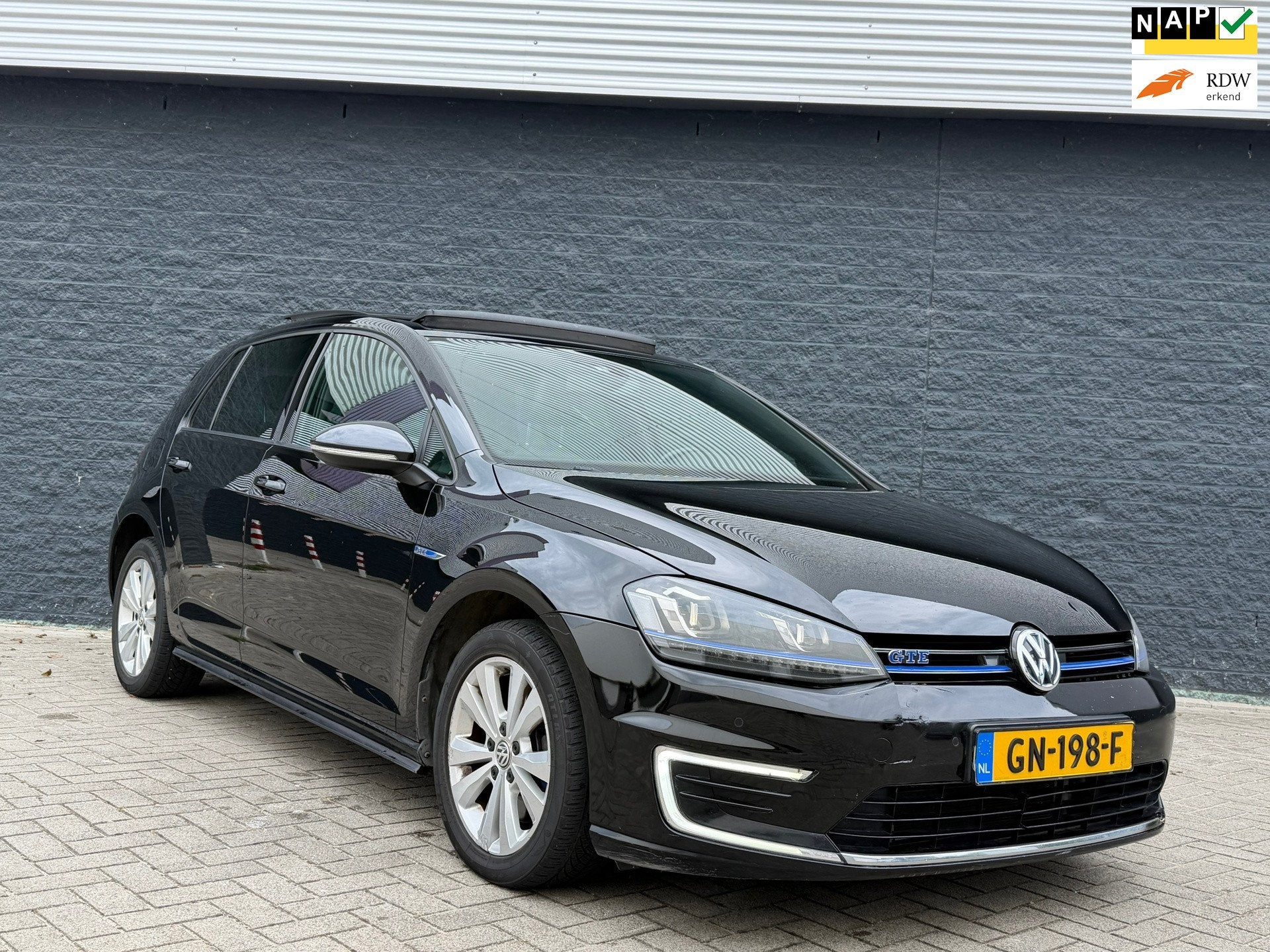 Volkswagen Golf 1.4 TSI GTE PANO/DSG/LEER, 8 kWh, Gebruikt, 4 cilinders, 150 pk