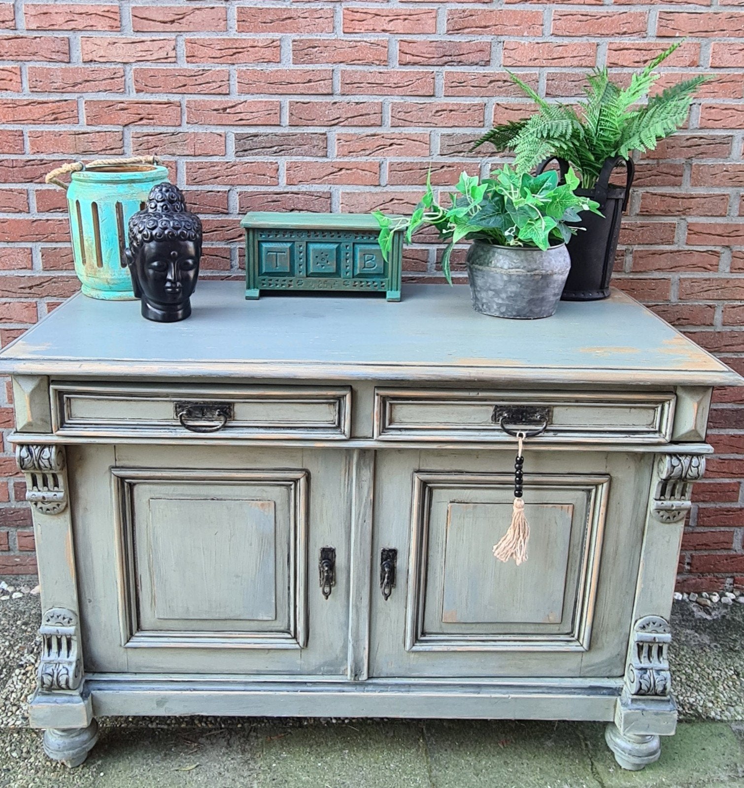 Brocante dressoir buffetkast landelijk vintage grijd, Huis en Inrichting, Ophalen, Brocante landelijk bohemian, Zo goed als nieuw