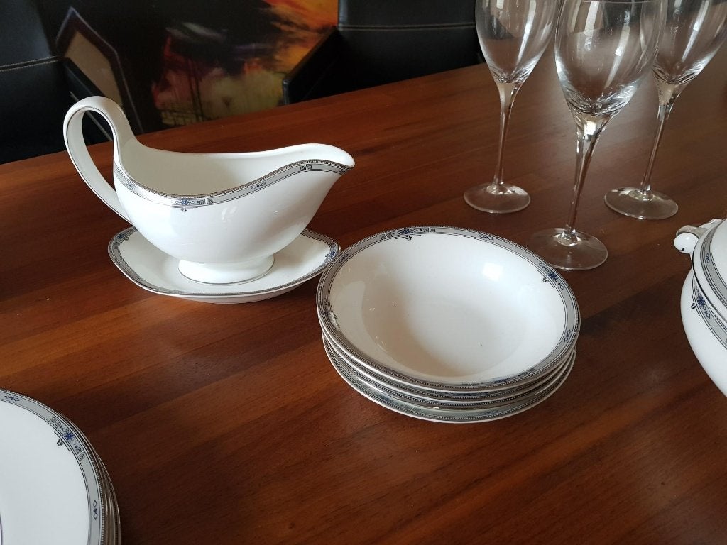 Te koop aangeboden serviesdelen wedgewood Amherst, Overige typen, Vintage, Ophalen of Verzenden, Zo goed als nieuw
