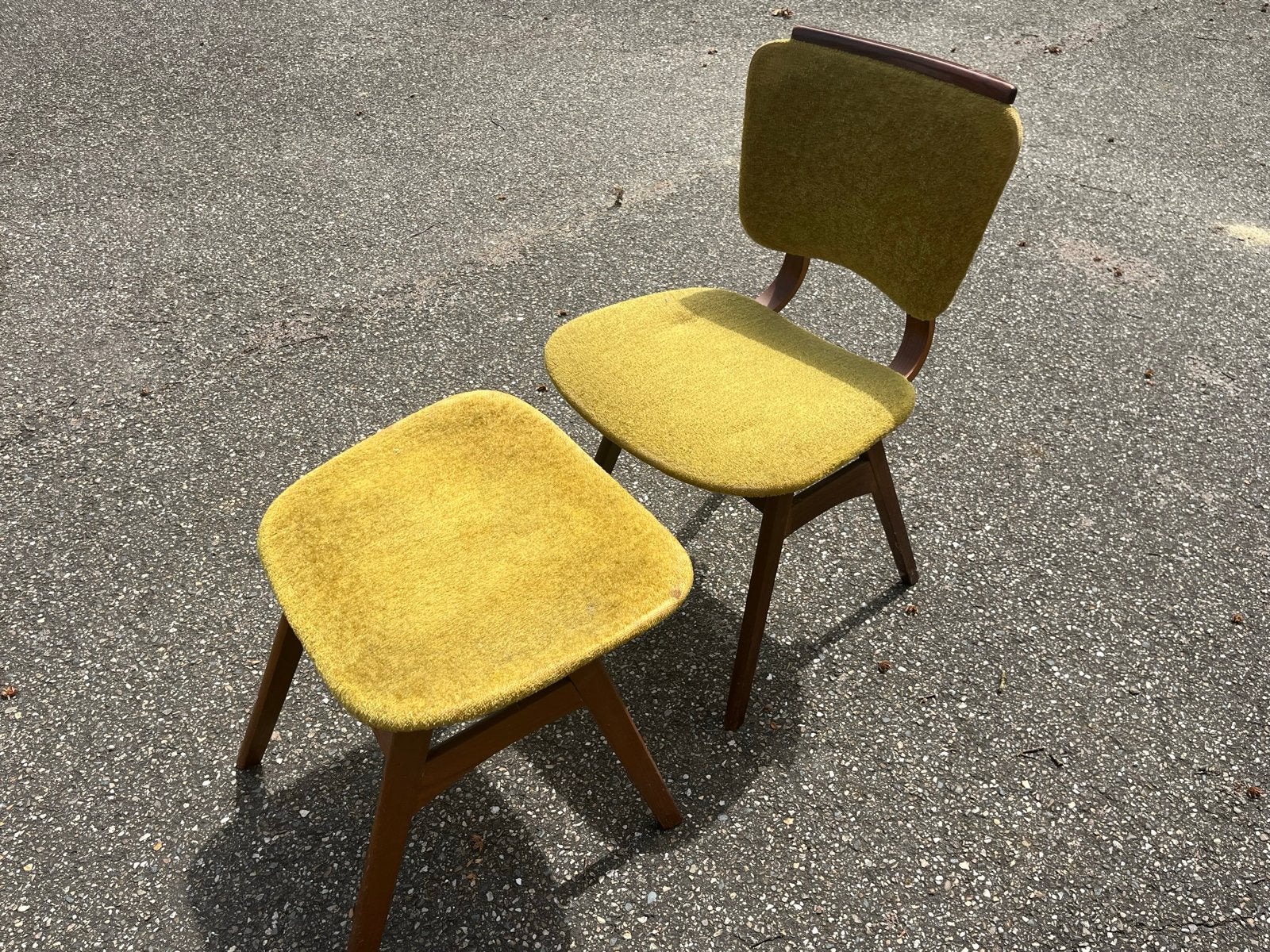 Vintage stoel en poef - Olijfgroen en Teak, Antiek en Kunst, Ophalen