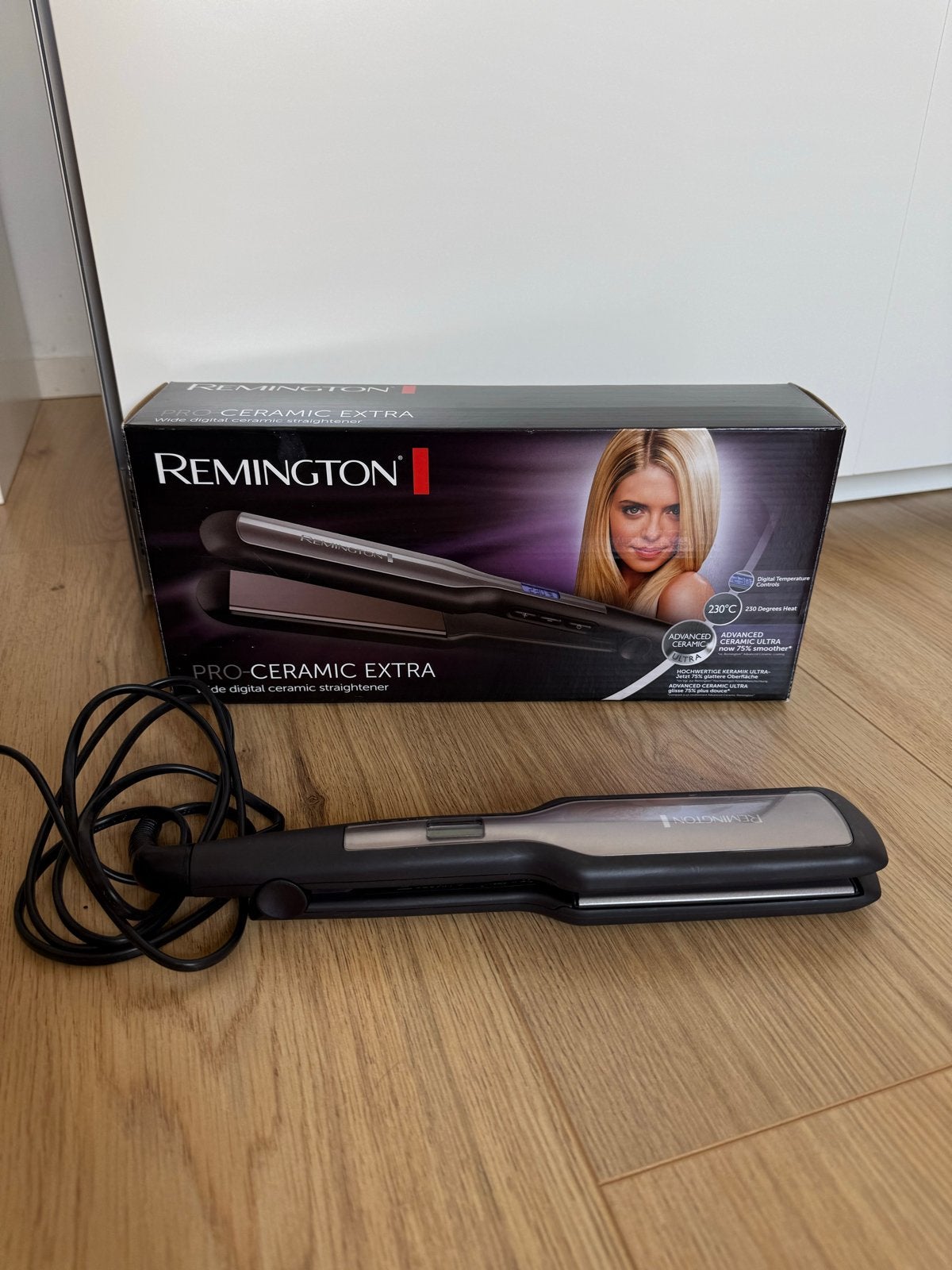 Nieuwe Remington Pro Ceramic Extra Stijltang, Ophalen of Verzenden, Nieuw, Haarverzorging