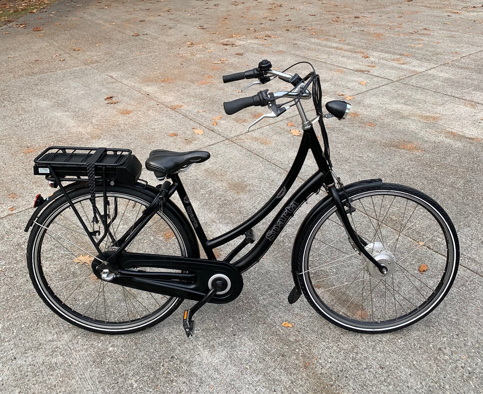 Goede Elektrische Damesfiets Sparta granny 28 inch € 525,-, Fietsen en Brommers, Ophalen, Gebruikt, Sparta