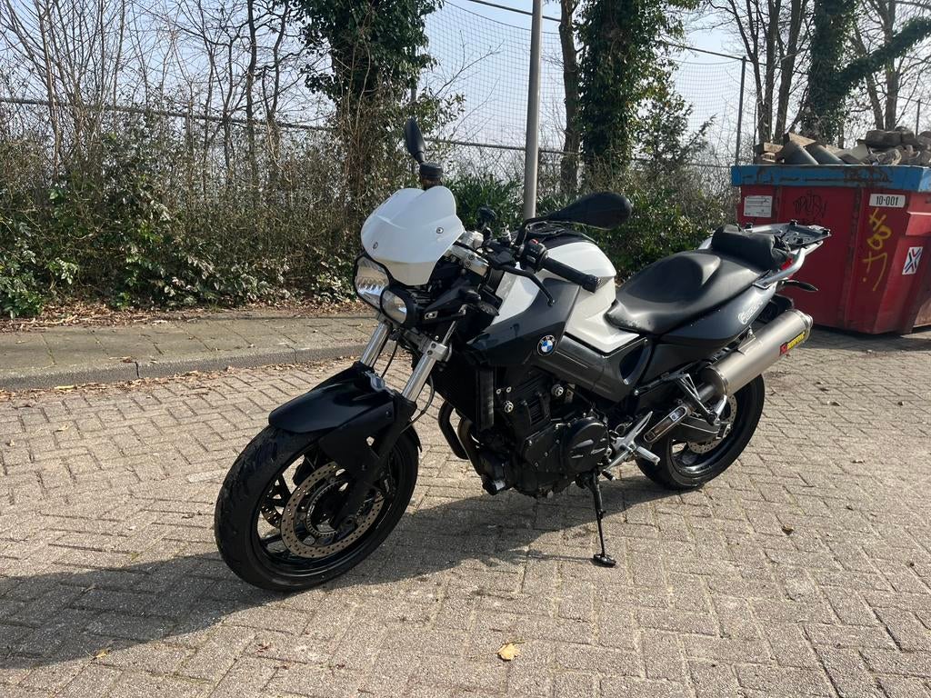Bmw F800R met akrapovic, Motoren, Motoren | BMW, 2 cilinders, Occasion, Motorrijbewijs A, Particulier