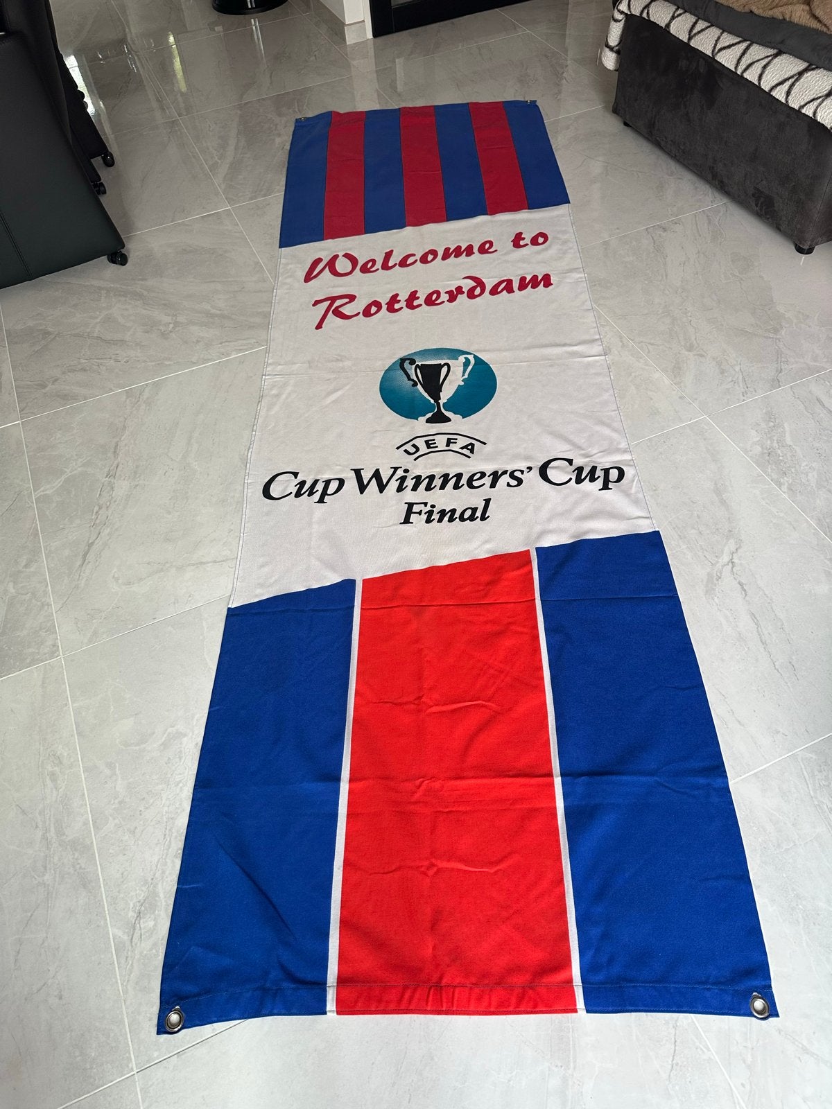 UEFA Europacup 2 Finale 1997 Barcelona -PSG Banners, Verzamelen, Ophalen of Verzenden, Buitenlandse clubs