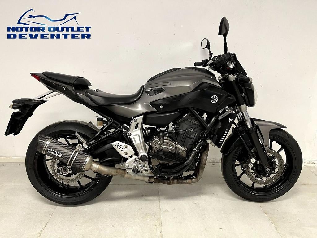 Prachtige YAMAHA MT 07  MT07ABS Arrow uitlaatsysteem 2015, Motoren, Motoren | Yamaha, 2 cilinders, Motorrijbewijs A, Bedrijf, Onbekend