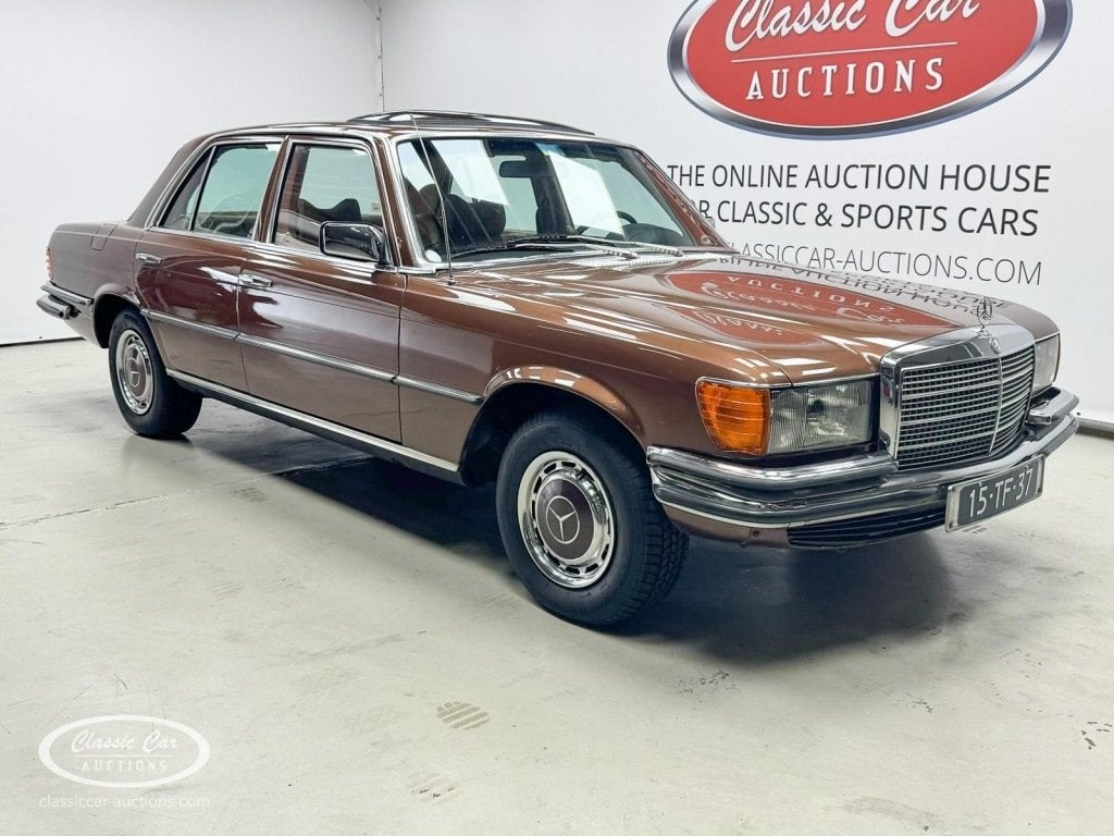 Mercedes-benz 280 280S   - ONLINE AUCTION, Auto's, Oldtimers, Bedrijf, Mercedes-Benz, Benzine, Sedan, Automaat, Origineel Nederlands