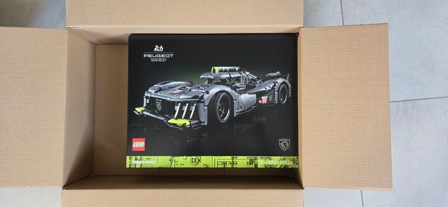 LEGO Technic Peugeot 9X8 24H Le Mans Hybrid Hypercar, Ophalen, Nieuw