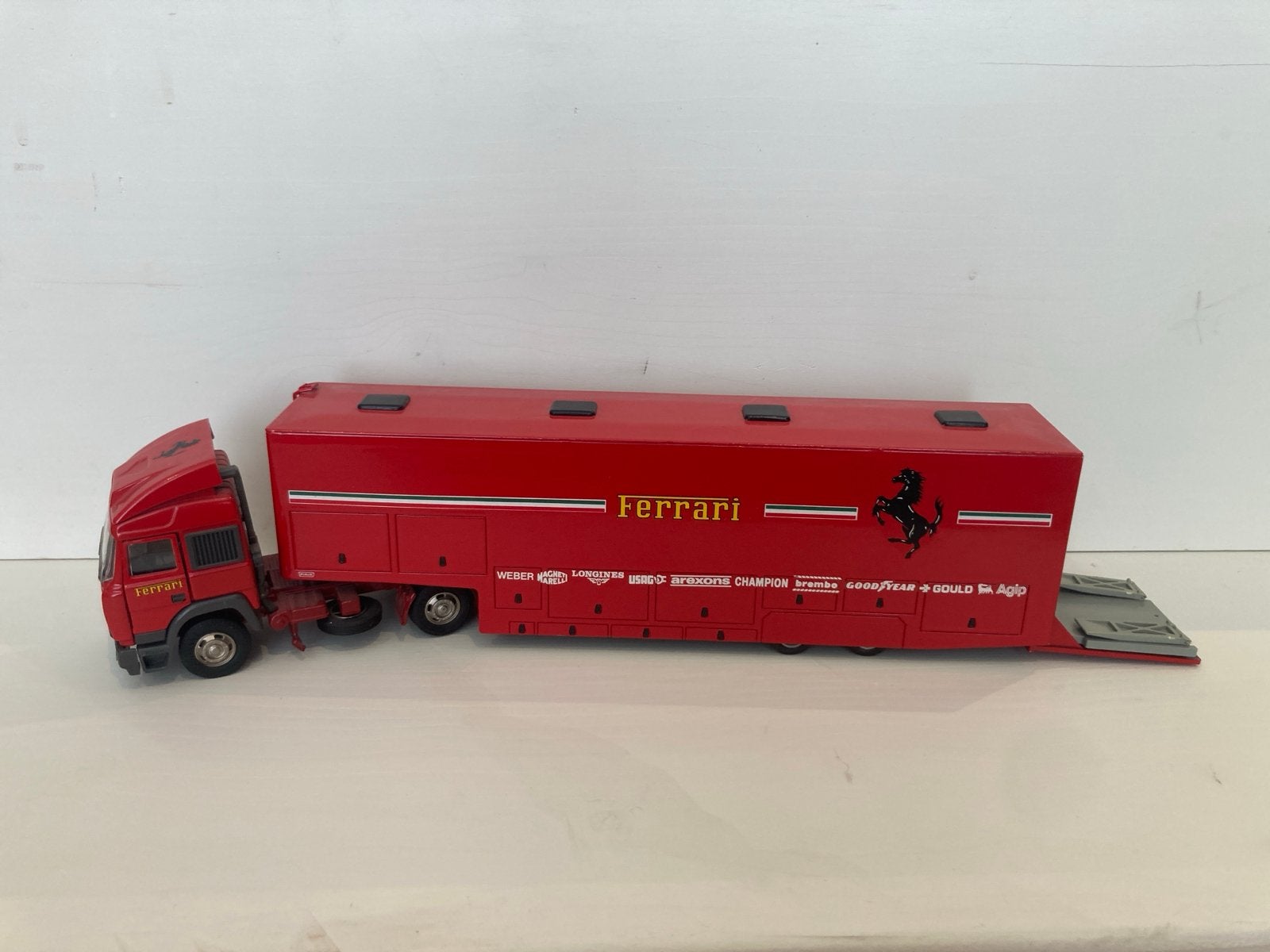 1980 Ferrari Vrachtwagen Iveco Old Cars 87700 Semi-Truck, Gebruikt, 1:32 tot 1:50, Truck, Ophalen
