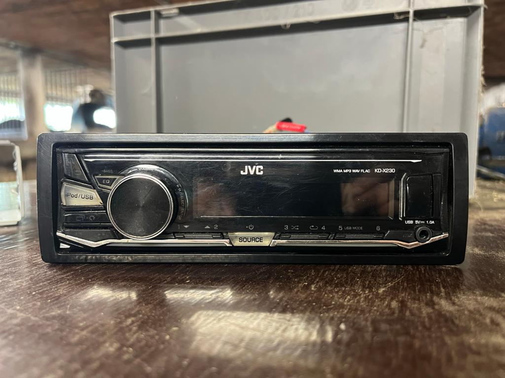 JVC KD-X230 Autoradio met USB/AUX, Auto diversen, Ophalen of Verzenden, Gebruikt