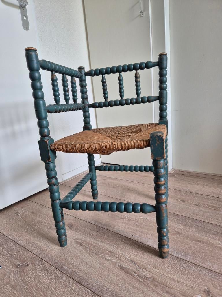Vintage stoel met biezen zitting - Groen, Antiek en Kunst, Antiek | Meubels | Stoelen en Banken, Ophalen