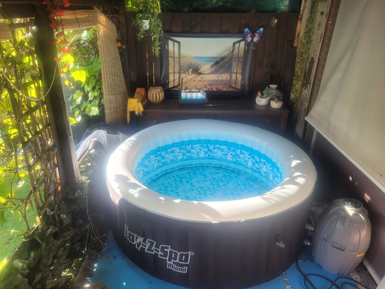 Lay-Z-Spa Miami Opblaasbare Jacuzzi met Accessoires, Ophalen, Gebruikt, Filter, Opblaasbaar