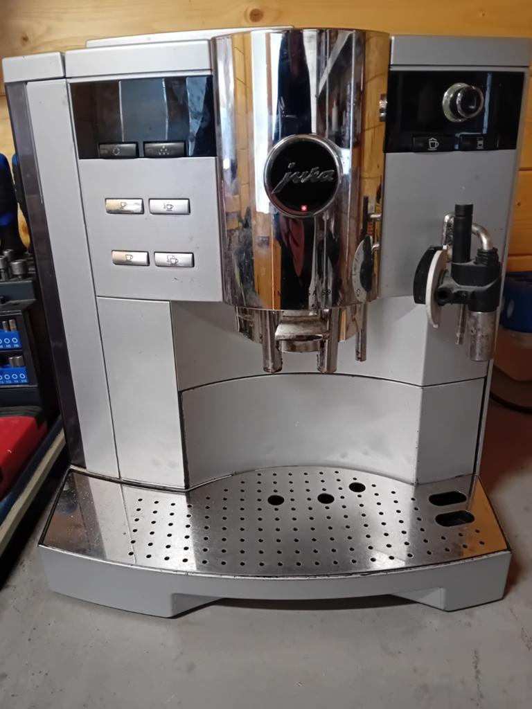 Jura Impressa S9 koffiemachine met defecte printplaat, Ophalen