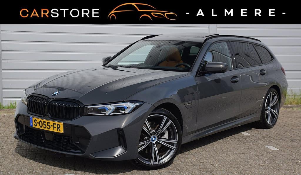 BMW 3-serie Touring 330e*M-Pakket*Dak*Trekhaak*140Dkm*Keyles, Auto's, BMW, Bedrijf, Te koop, 3-Serie, ABS, Achteruitrijcamera