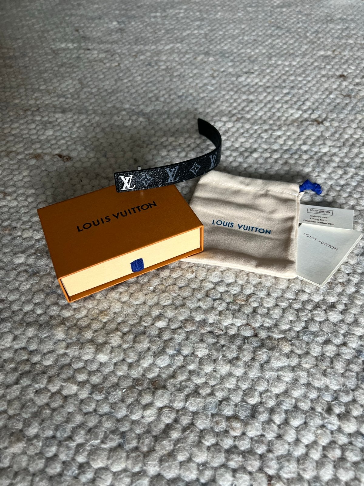 Louis Vuitton Monogram Eclipse Armband Zwart/Grijs, Sieraden, Tassen en Uiterlijk, Armbanden, Verzenden, Zo goed als nieuw, Zwart