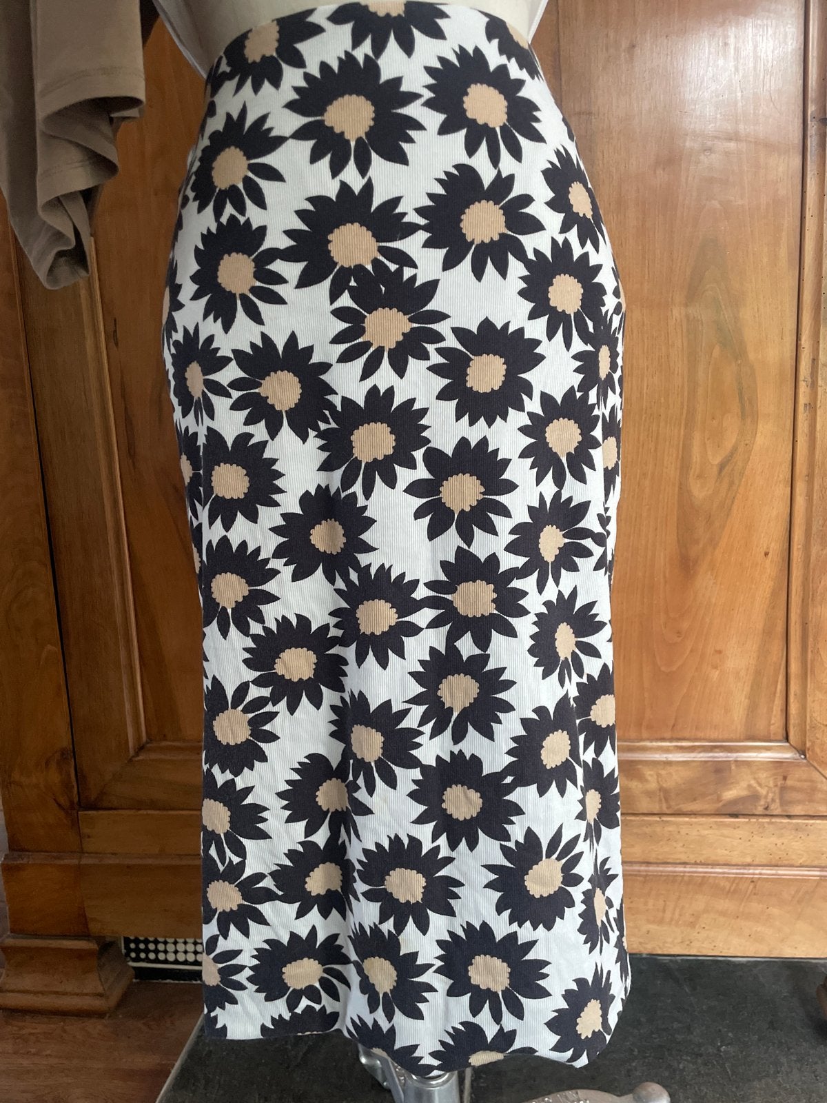 Marccain midi rok - maat 38/40 (M) Wit maïs zwart, Maat 38/40 (M), Wit, Ophalen of Verzenden, Zo goed als nieuw