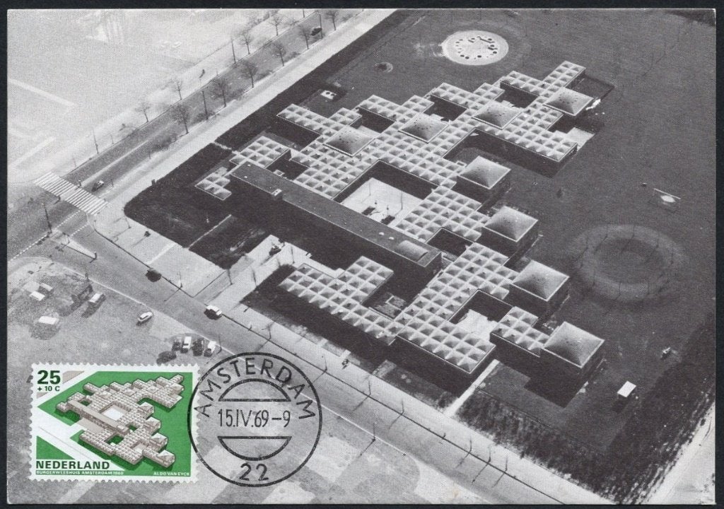 Amsterdam - Burgerweeshuis - Aldo van Eyck, Verzenden, 1960 tot 1980, Ongelopen, Noord-Holland