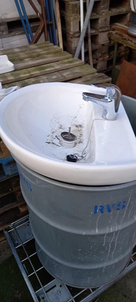 Wasbak met kraan, Tuin en Terras, 150 liter of meer, Ophalen of Verzenden