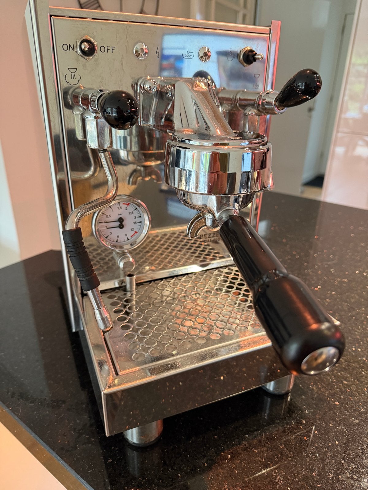 Foto 2 van Bezzera BZ10 Espressomachine uit 2019