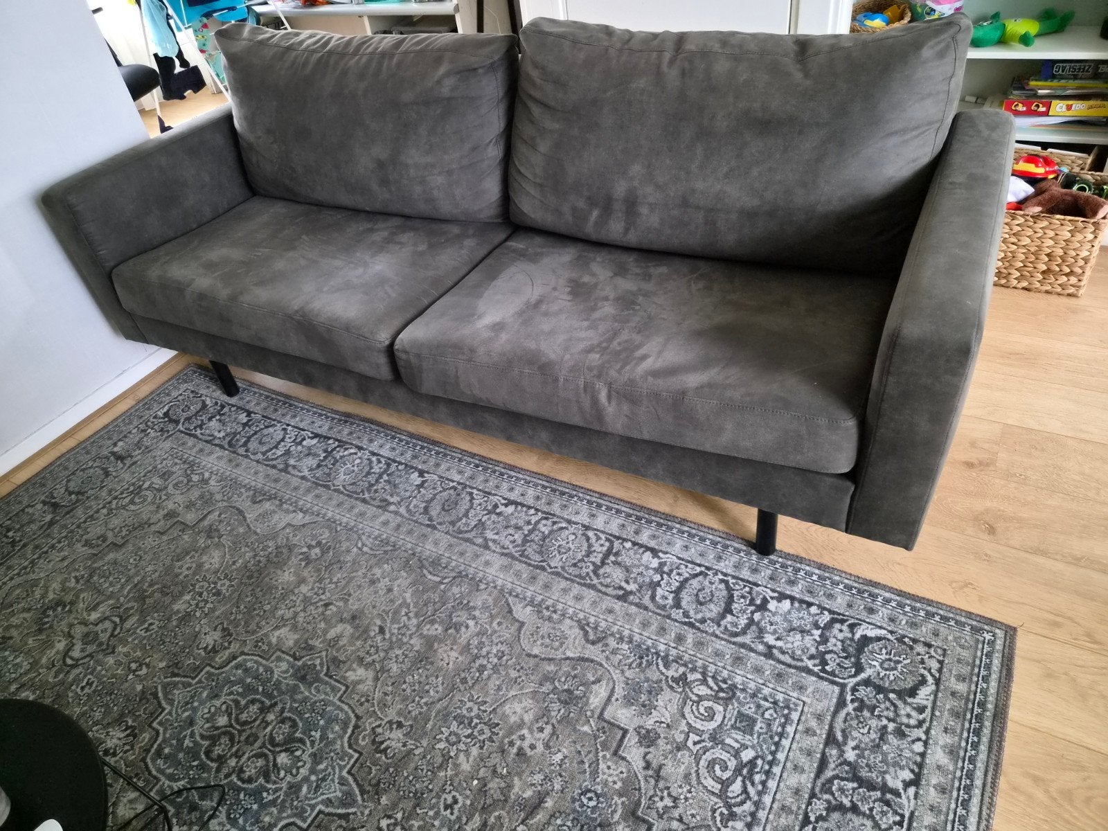 Bank 210 cm zgan, Ophalen, Driepersoons, 75 tot 100 cm, Zo goed als nieuw