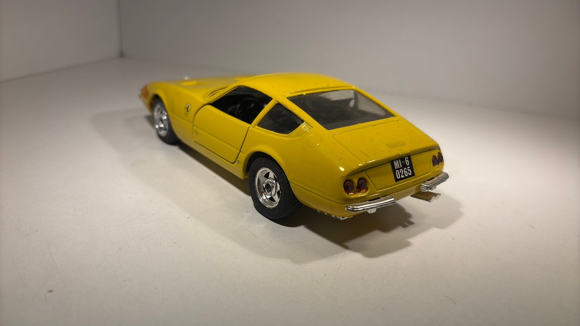 Ferrari 365 gtb /4 Daytona majorette 1.24, Overige merken, Ophalen of Verzenden, A, A