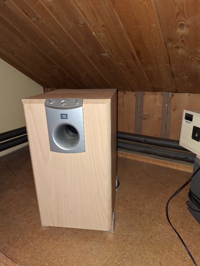 subwoofer JBL, Audio, Tv en Foto, Ophalen, Gebruikt, 120 tot 150 watt, Subwoofer