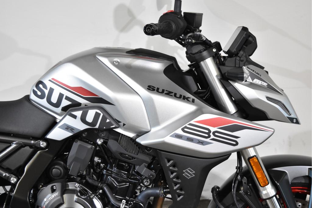 Suzuki GSX-8 S (bj 2025), Motoren, Motoren | Suzuki, Bedrijf, Meer dan 35 kW, Overig, Peter@motoportalmere.nl