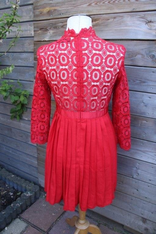 Jurk rood kant Little Mistress mt 40 Vaste prijs, Kleding | Dames, Jurken, Maat 38/40 (M), Ophalen of Verzenden, Zo goed als nieuw
