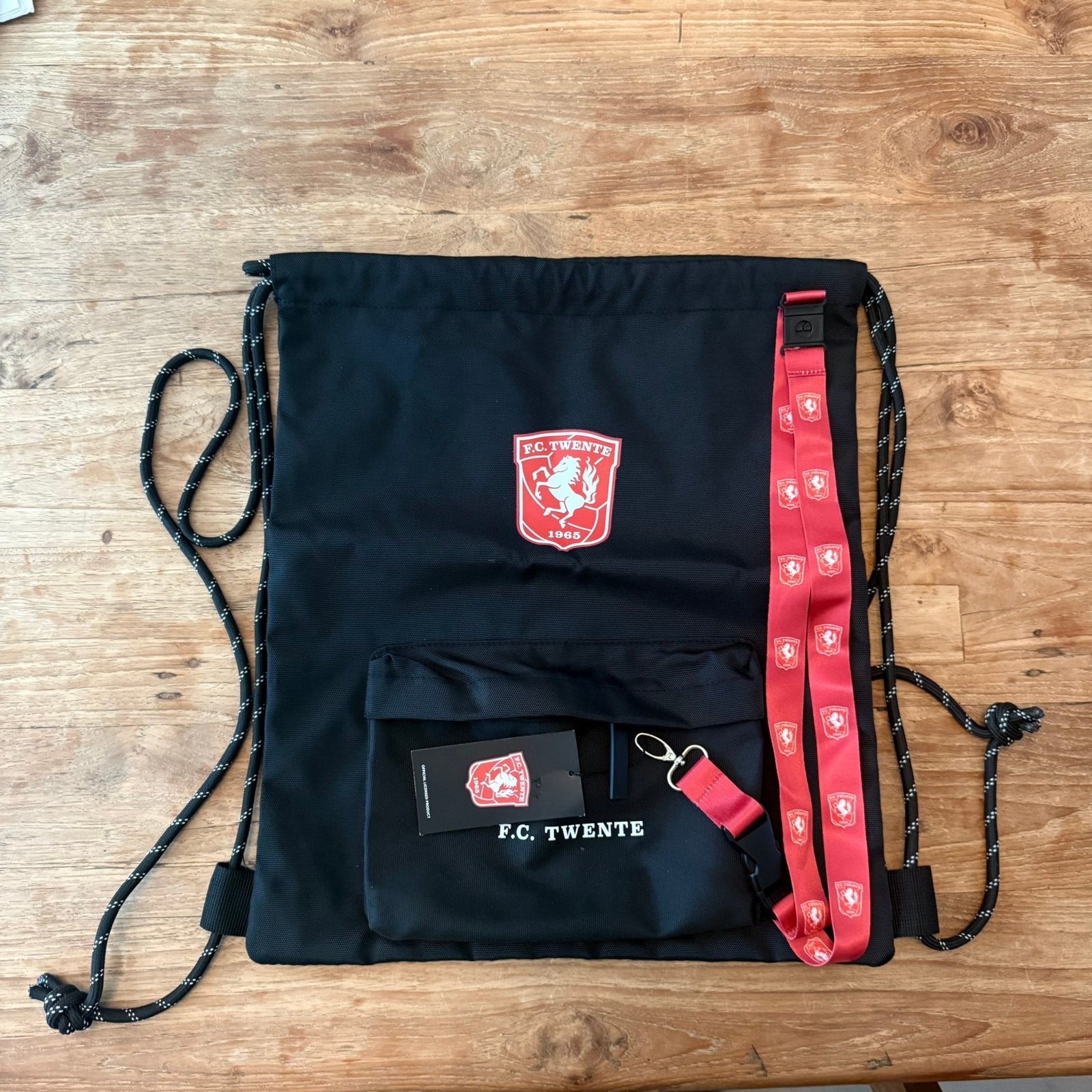 Nieuwe officiële FC Twente Drawstring Bag van Castore., Ophalen of Verzenden, Nieuw, F.C. Twente