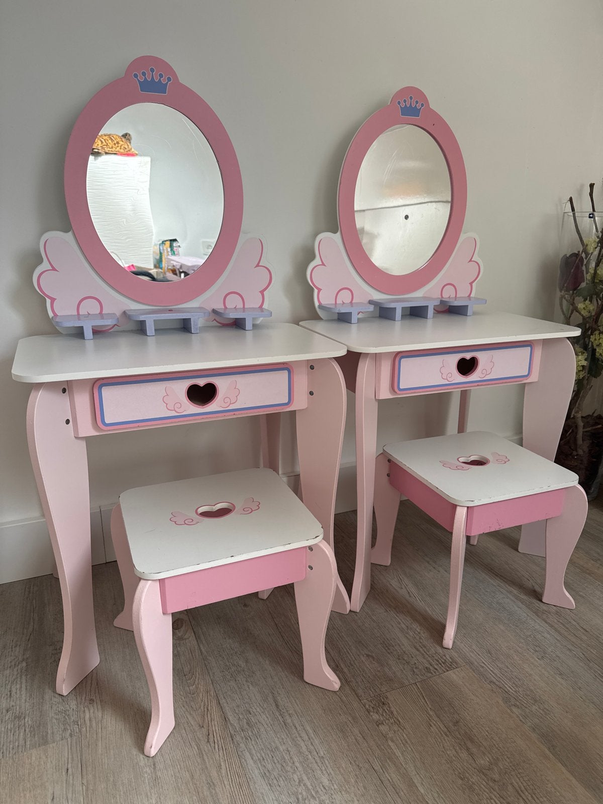 2x Kaptafel met krukje voor kinderen - Roze/Wit, Ophalen, Minder dan 50 cm, Gebruikt, Minder dan 100 cm