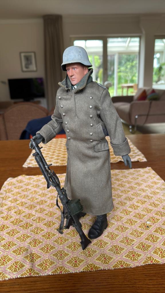 WH soldaat + MG 34 team schaal 1/6, Verzamelen, Militaria | Tweede Wereldoorlog, Ophalen of Verzenden, Duitsland, Miniatuur of Beeldje